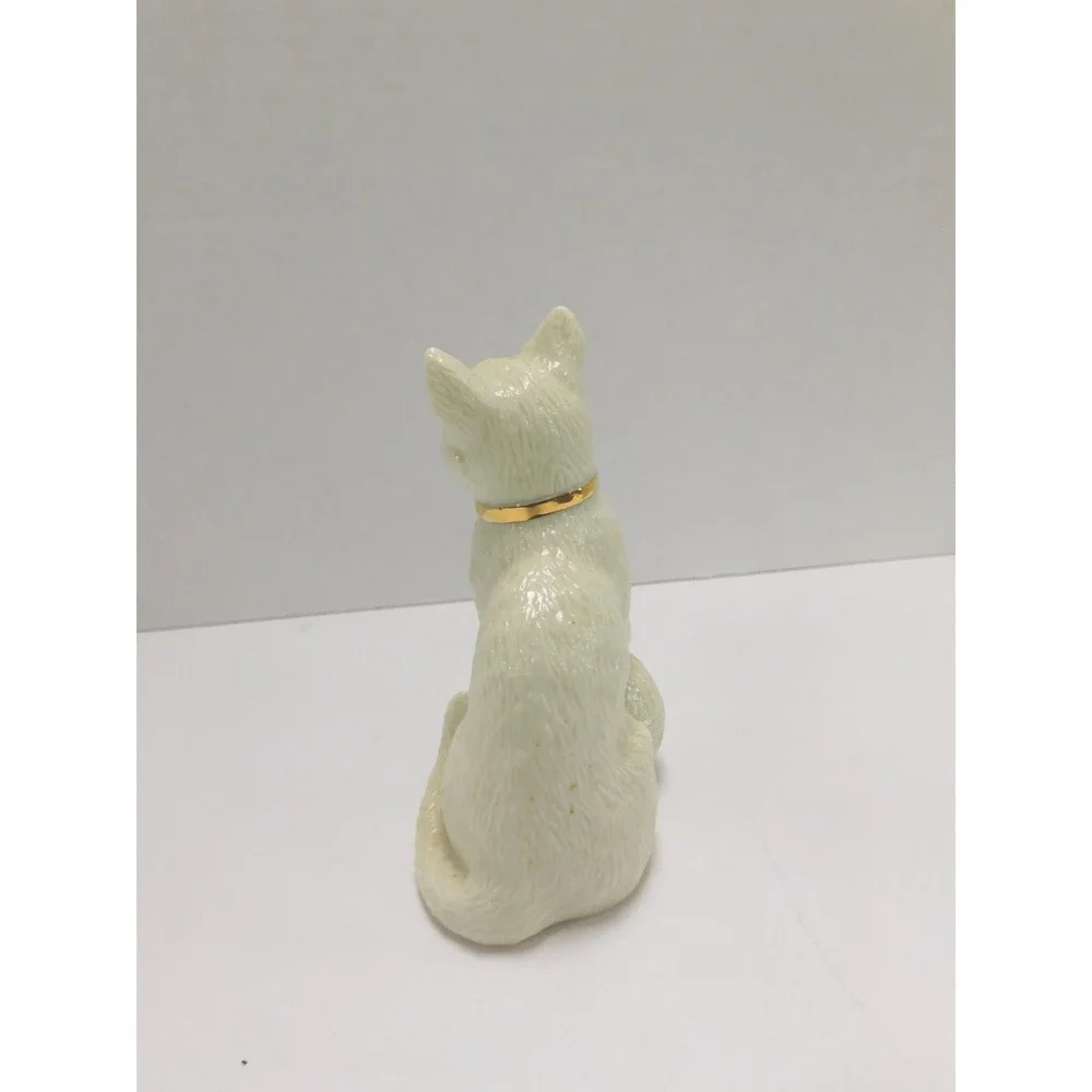 Two Lenox Figurines Cocker-Spaniel w/ Gem Collar & Cat w/Gem Collar DW799